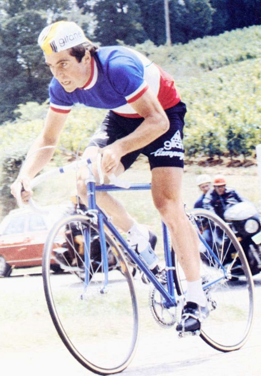 Les Maillots des Équipes Françaises au Tour de France
